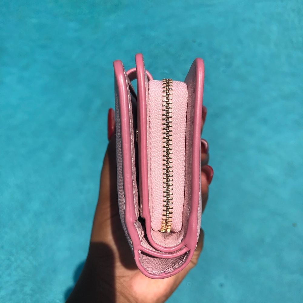 Kate Spade Hawaii Compact Wallet in Tutu Pink - Picture 4 of 9